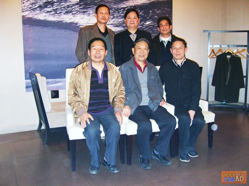 舒守典博客 - 当年的排长 今日的将军 ——欢迎王学刚老首长光临武汉