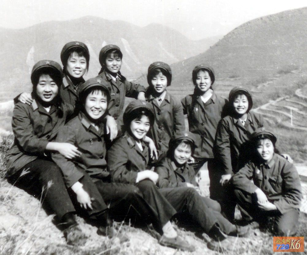 那一群花一样的女兵