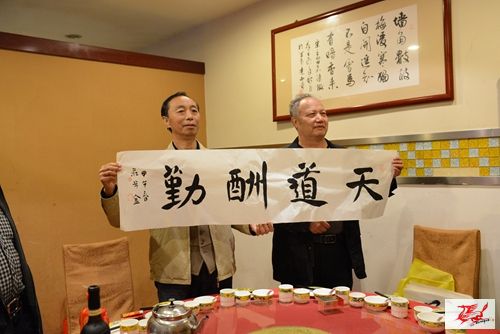 点击在新窗口查看原始图片